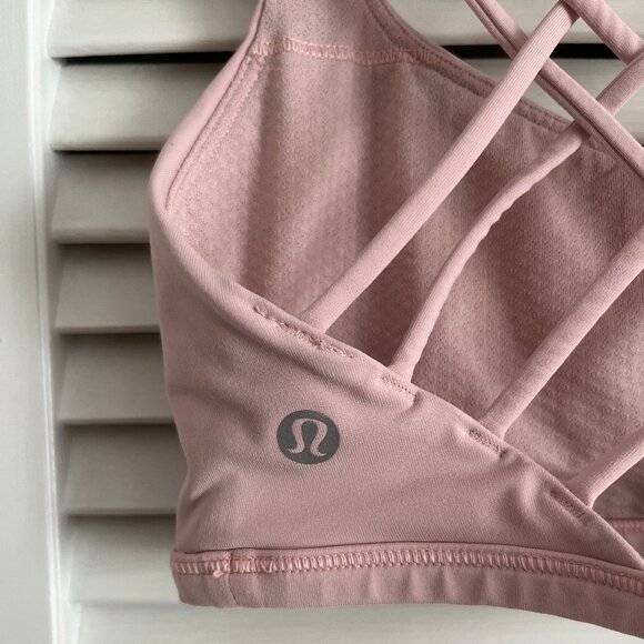 Lululemon Free To Be Bra (Wild) pink size 8 rare - Picture 8 of 9
